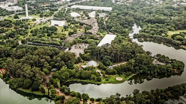 Vista geral do Parque Ibirapuera, área considerada no planejamento da logística de abastecimento.