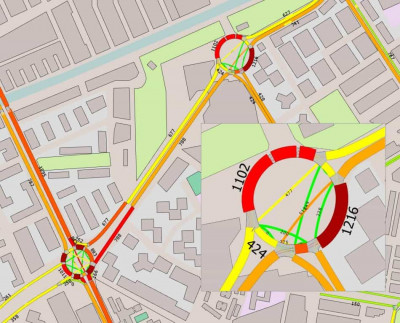 Um mapa de uma cidade com um círculo vermelho e um círculo amarelo nele, e um mapa de uma rua com um círculo vermelho e um círculo amarelo, (uma captura de tela: 0.357)