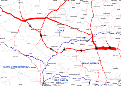 Um mapa da área em que a estrada é marcada em vermelho e azul, e a estrada é marcada em azul e vermelho, e a estrada é marcada em azul, (uma captura de tela:0.400)